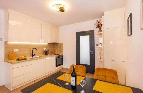 Canton 10 Apartment | Apartman Krželj A4
