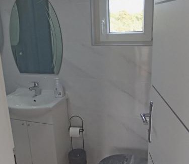 Lozovac Apartment | Apartman Lana