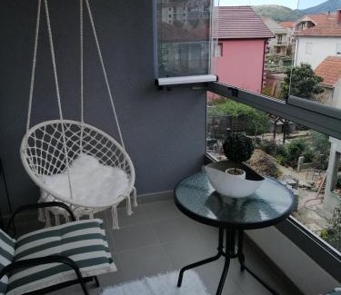 Trebinje Apartment | Apartman Lav