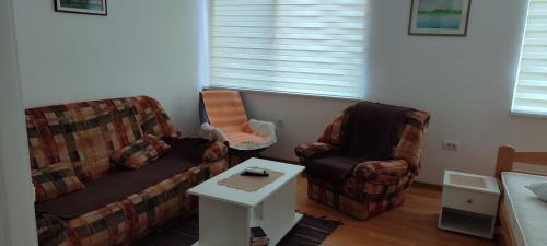 Mladenovac Apartment | Apartman Mali Raj Rudnik II