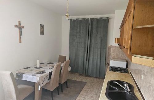 Metkovic Apartment | Apartman Metković-stan na dan