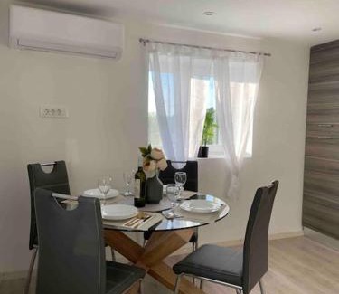 Bicine Apartment | Apartman Toni