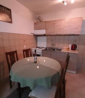 Pale Apartment | Apartman Vule