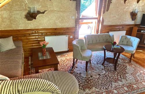 Brdo Apartment | Apartman Zlatarske Čari