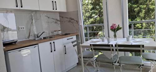 Canj Apartment | Apartmani Aleksandar Rudinac Čanj
