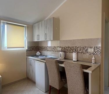 Bijeli do Apartment | Apartmani Raskovic