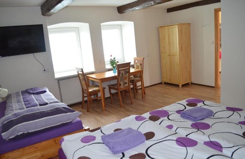 Kosmonosy House | Apartmány Kosmonosy, Hradištská 181