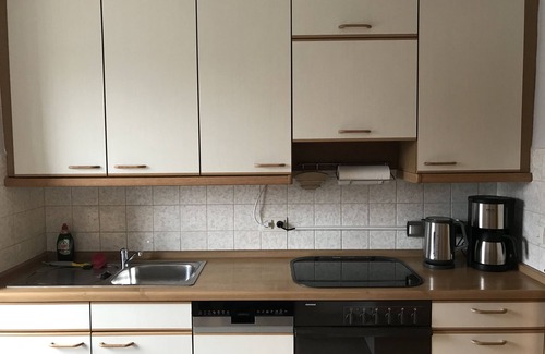 Weiden in der Oberpfalz Apartment | Apartment 'Business' with Sea View, Balcony and Wi-Fi