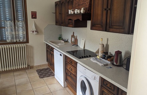 Saint-Jean-de-Maurienne Apartment | Apartment 'Appartement Rochenoir' with Mountain View, Private Terrace and Wi-Fi