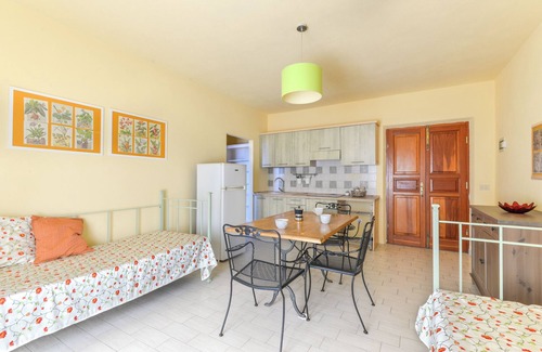Zanca Apartment | Apartment 'Cinciarella Casa Vai' with Sea View, Wi-Fi and Air Conditioning