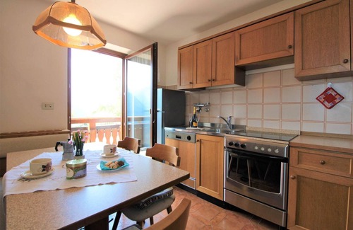 Carano Apartment | Apartment in Cavalese with Dolomites View