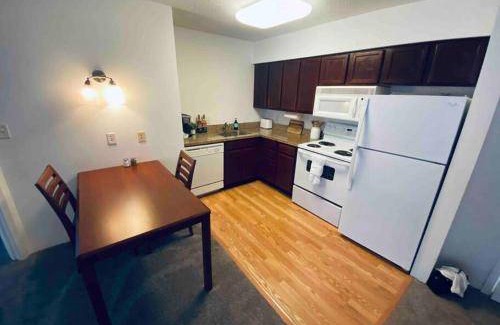 Greater Greenspoint Apartment | Apartment ∙ 2 bedrooms ∙ 8 guests