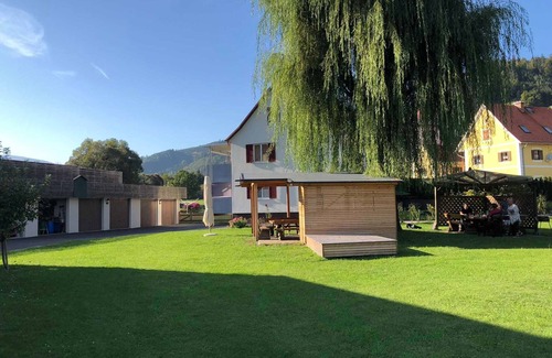 Uebelbach Apartment | Apartment Roadster - Apartmenthaus Pastner am Teich