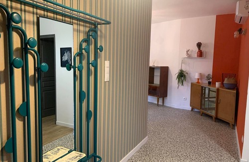Saint-Martin-d'Ardeche Apartment | Apartment with terrace in the village center