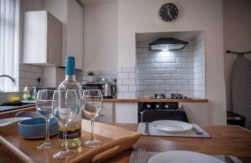 Barnsley Apartment | Apartment 1 at Tropicana House
