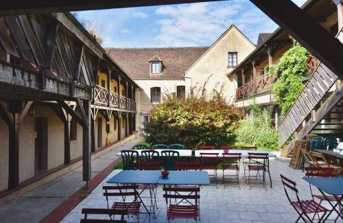 Saint-Fargeau Apartment | Apartment ∙ 1 bedroom ∙ 2 guests