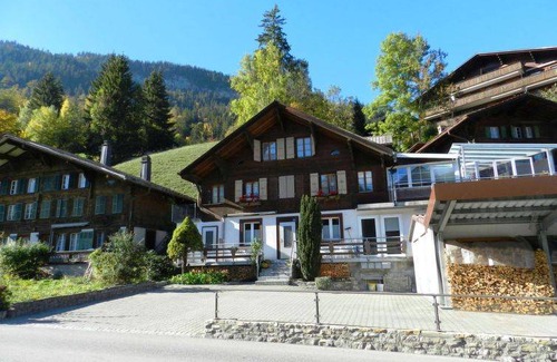 Zweisimmen Apartment | Apartment ∙ 1 bedroom ∙ 2 guests