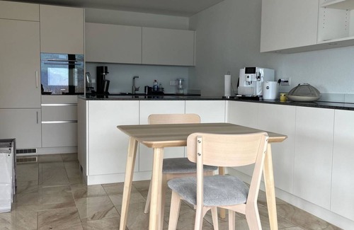 Faulensee Apartment | Apartment ∙ 1 bedroom ∙ 12 guests