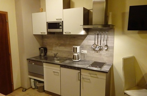 Krakaudorf Apartment | Apartment 1 room studio, bed-sitting room, shower, WC, balcony - Wedam Ronald -