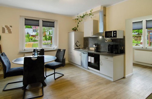 Bad Karlshafen Apartment | Apartment '1' with Shared Terrace, Shared Garden and Wi-Fi