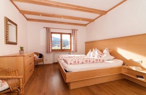 Egern Bed & Breakfast | Apartment 10 - Guesthouse Apartments Liedschreiber GbR