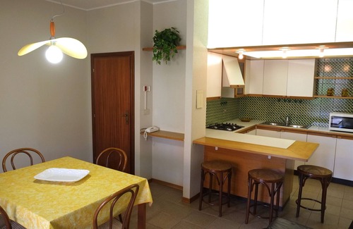 Torre Pedrera Apartment | Apartment 100 meters from the beach (air conditioning)