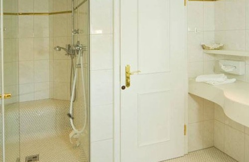 Riezlern House | Apartment 105 Alpenrose 1 bedr. Holiday bungalow - Almhof Rupp