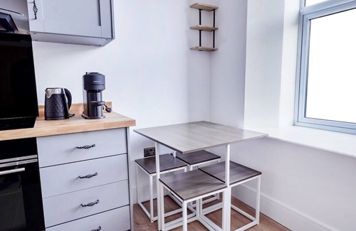 Brighouse Apartment | Apartment 11 Tudor House