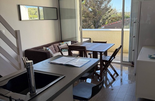 Hourtin-Plage Apartment | Apartment 150 m from Hourtin beach - 4 to 6 people