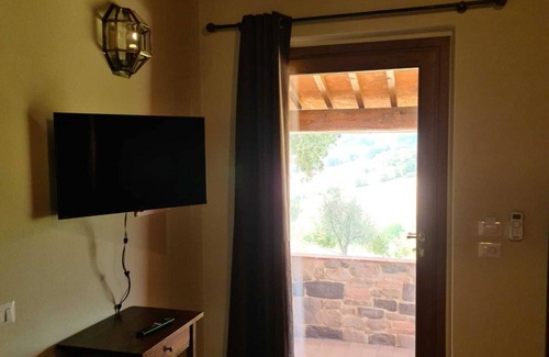 Certaldo House | Apartment 1st floor in farmhouse with Pool