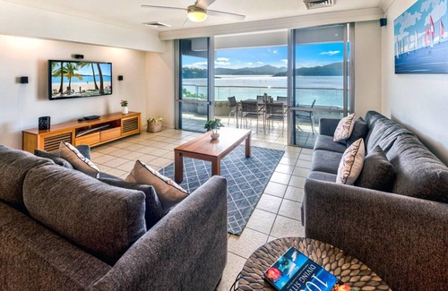 Hamilton Island Apartment | Apartment ∙ 2 bedrooms ∙ 5 guests