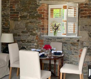 Tullyallen Apartment | Apartment ∙ 2 bedrooms ∙ 4 guests