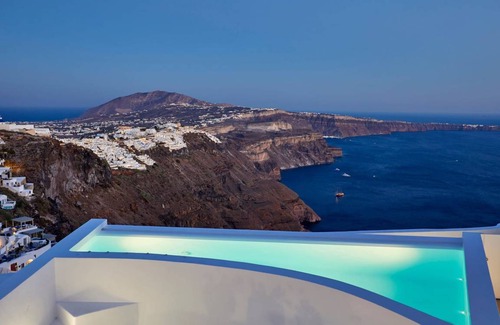 Imerovigli Apartment | Apartment ∙ 2 bedrooms ∙ 5 guests