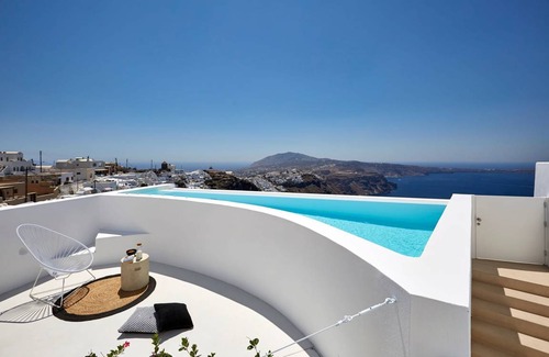 Imerovigli Apartment | Apartment ∙ 2 bedrooms ∙ 5 guests