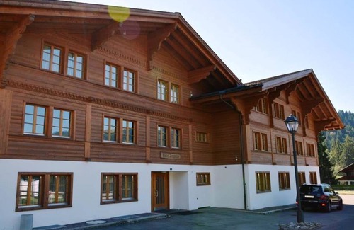 Zweisimmen Nr Gstaad Apartment | Apartment ∙ 2 bedrooms ∙ 4 guests