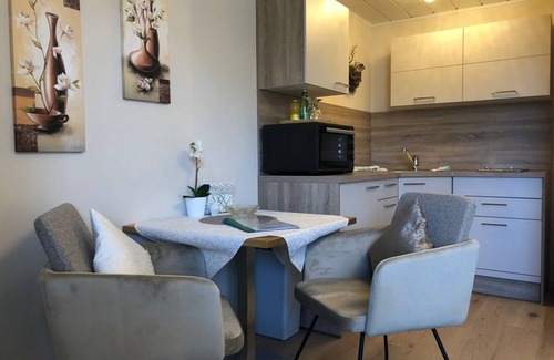 Abersee Apartment | Apartment 2 Studio - Guesthouse Kloibergütl