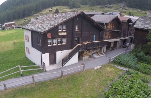 Saas-Balen Apartment | Apartment ∙ 3 bedrooms ∙ 6 guests
