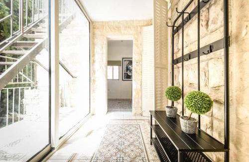 Mamilla Apartment | Apartment ∙ 3 bedrooms ∙ 14 guests