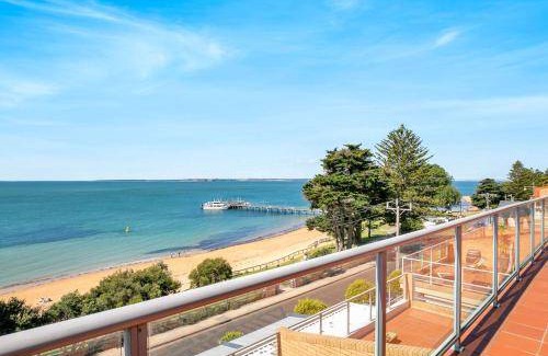 Cowes Apartment | Apartment ∙ 3 bedrooms ∙ 8 guests