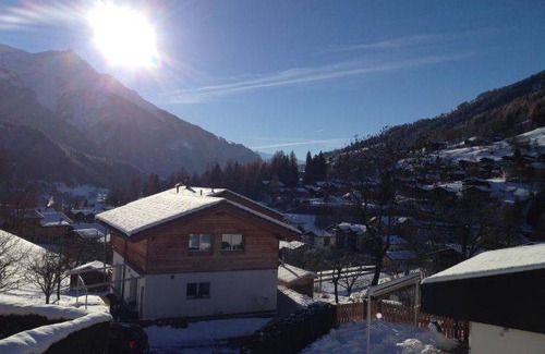 Fiesch Apartment | Apartment ∙ 3 bedrooms ∙ 10 guests