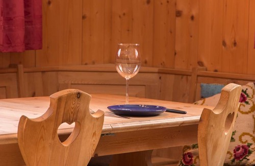 Obermutten Apartment | Apartment ∙ 3 bedrooms ∙ 6 guests