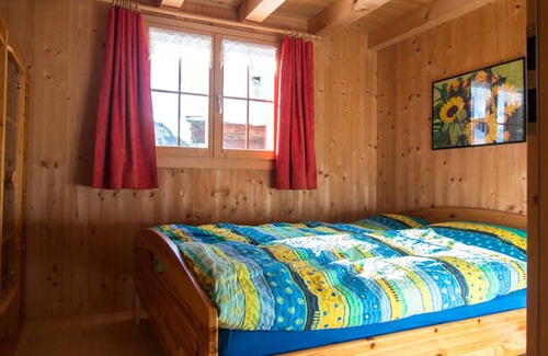 Obermutten Apartment | Apartment ∙ 3 bedrooms ∙ 6 guests