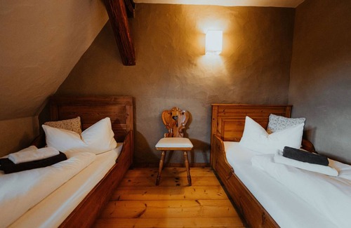 Oppurg Apartment | Apartment ∙ 3 bedrooms ∙ 10 guests