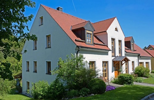 Ploessberg Apartment | Apartment '3' with Shared Terrace, Shared Garden and Wi-Fi