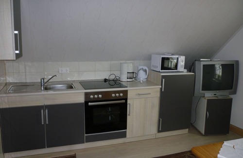 Monchsdeggingen Apartment | Apartment (32 sqm) on the first floor with kitchenette