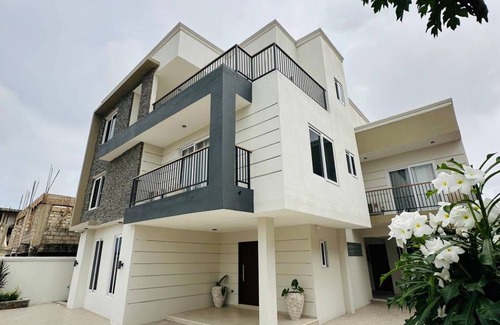 Teshie Apartment | Apartment ∙ 4 bedrooms ∙ 8 guests