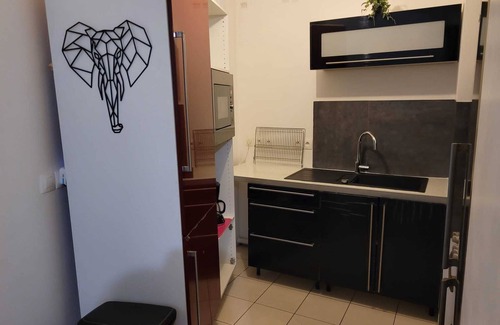 Boissy-Saint-Leger Apartment | Apartment 4-rooms, 2min from RER A, 30min from Paris and Airports CDG/ORY