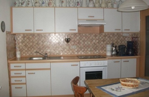 Vordermiesenbach Apartment | Apartment 42sqm, upper floor, 1 bedroom, living room, kitchen, WLAN, max. 2 p.