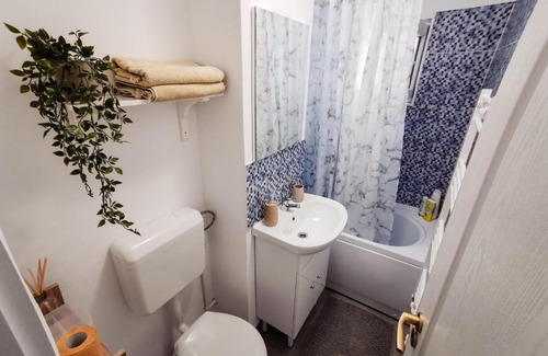 Resita Apartment | Apartment 48 Resita - self check in