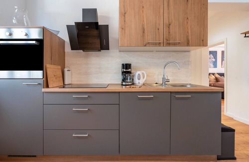 Porschdorf Apartment | Apartment '5' with Private Terrace, Shared Garden and Wi-Fi
